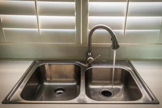 Ưu nhược điểm bồn rửa chén 1 hố và 2 hố - Loại nào phù hợp với căn bếp của bạn