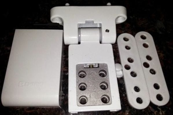 Bản lề cửa nhựa lõi thép