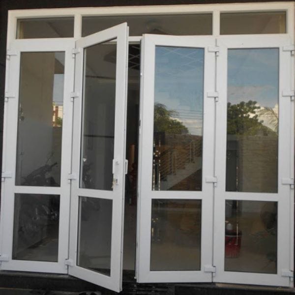 Bản lề cửa nhựa lõi thép