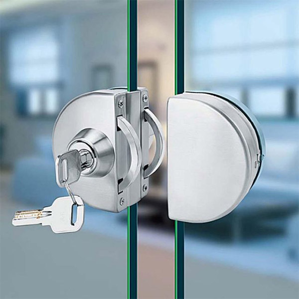 khóa cửa kính cường lực