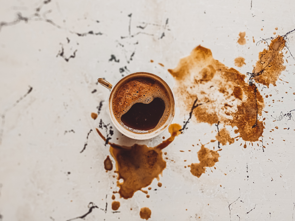 cach-lam-sach-ban-da-bep