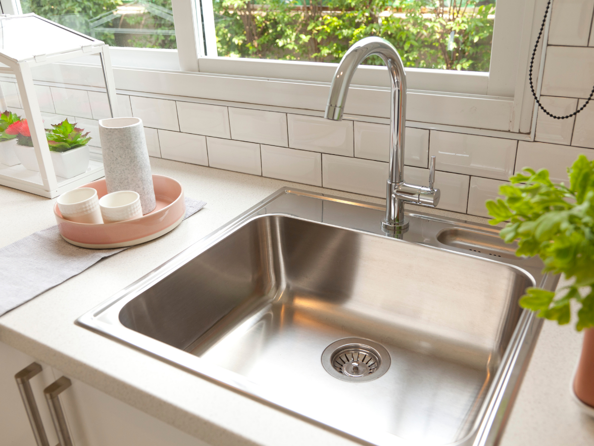 chau-rua-bat-1-ho-co-phu-hop-voi-bep-nho-khong