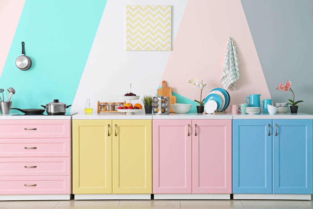 Phòng bếp nên sơn màu gì